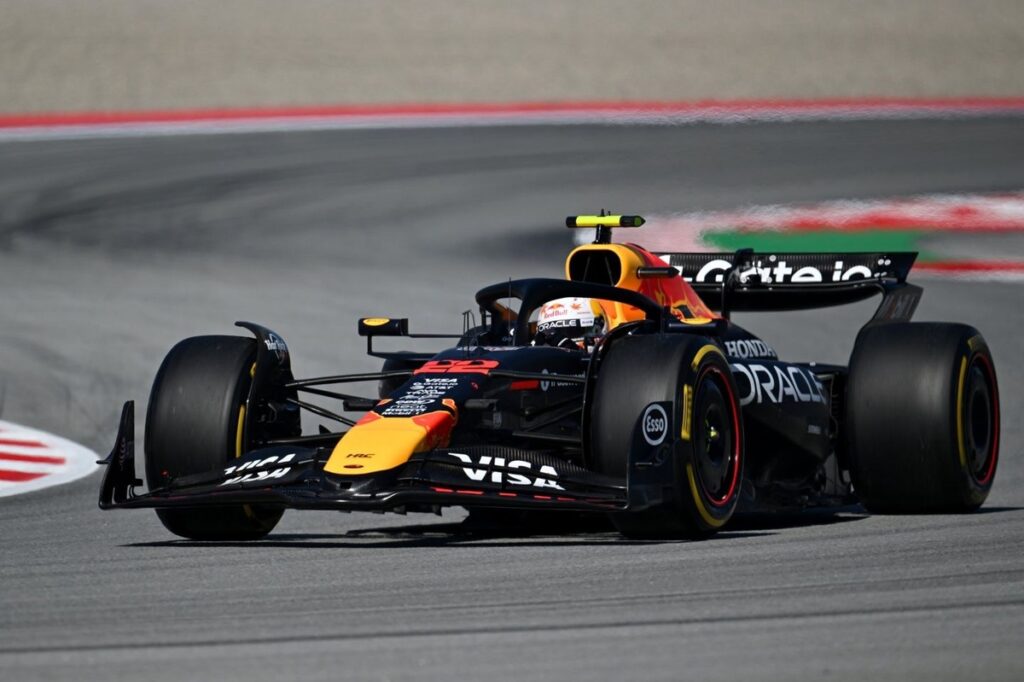 角田裕毅、F1スペインGP初日を終えて困惑「大きなミスを犯したわけではないのに……」 - motorsport.com 日本版｜モータースポーツ情報サイト