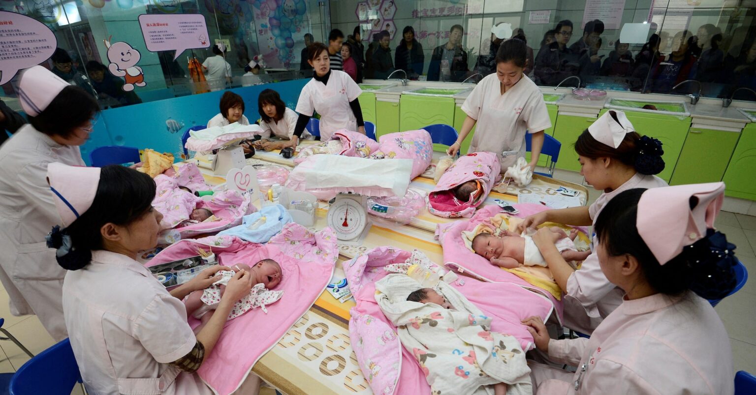 中国、全ての大病院で無痛分娩提供へ　「出産しやすい環境促進」 | ロイター
