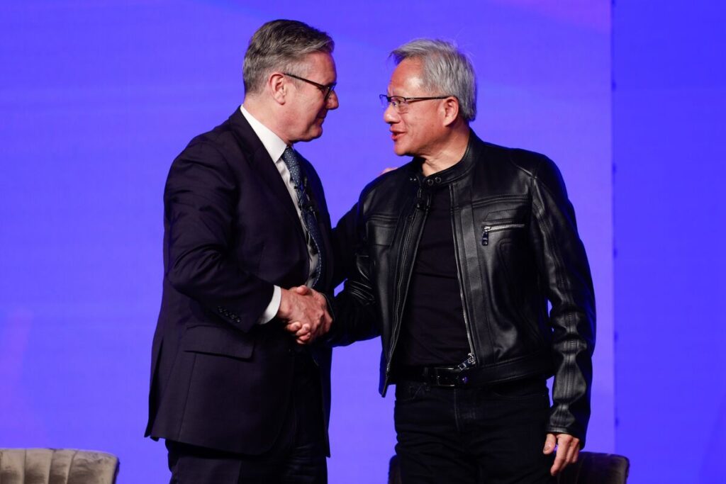 英スターマー首相、ＡＩインフラ強化に10億ポンド追加拠出表明 - Bloomberg