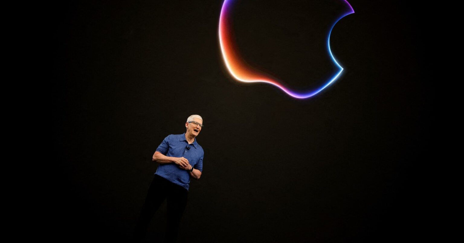 米アップル、ＡＩ基盤技術開放とＯＳ刷新を発表　年次開発者会議 | ロイター