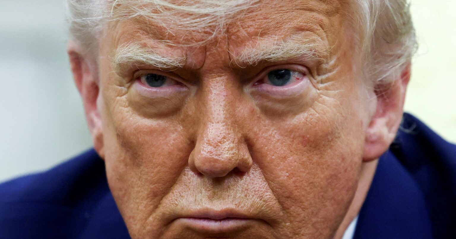 トランプ氏、ＬＡで暴動と判断なら反乱法発動　「様子を見る」 | ロイター