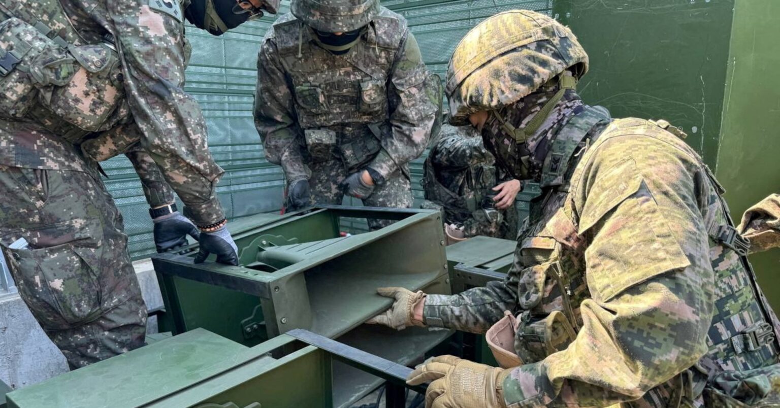 韓国軍、北朝鮮向け宣伝放送を停止　李大統領就任で方針転換 | ロイター