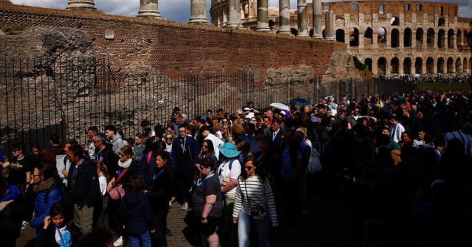 コラム：米国は欧州との旅行収支が大幅赤字に、観光地としての魅力低下か | ロイター