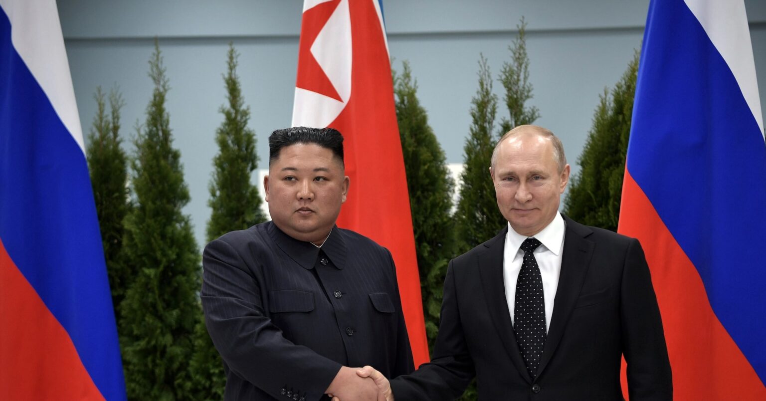 北朝鮮は常にロシアと共にある、金総書記がプーチン大統領に祝辞 | ロイター