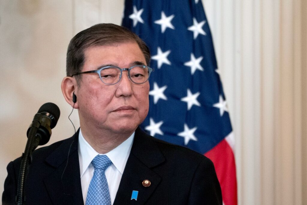日米首脳が電話会談、関税合意に向け閣僚協議加速で一致－石破首相 - Bloomberg.co.jp
