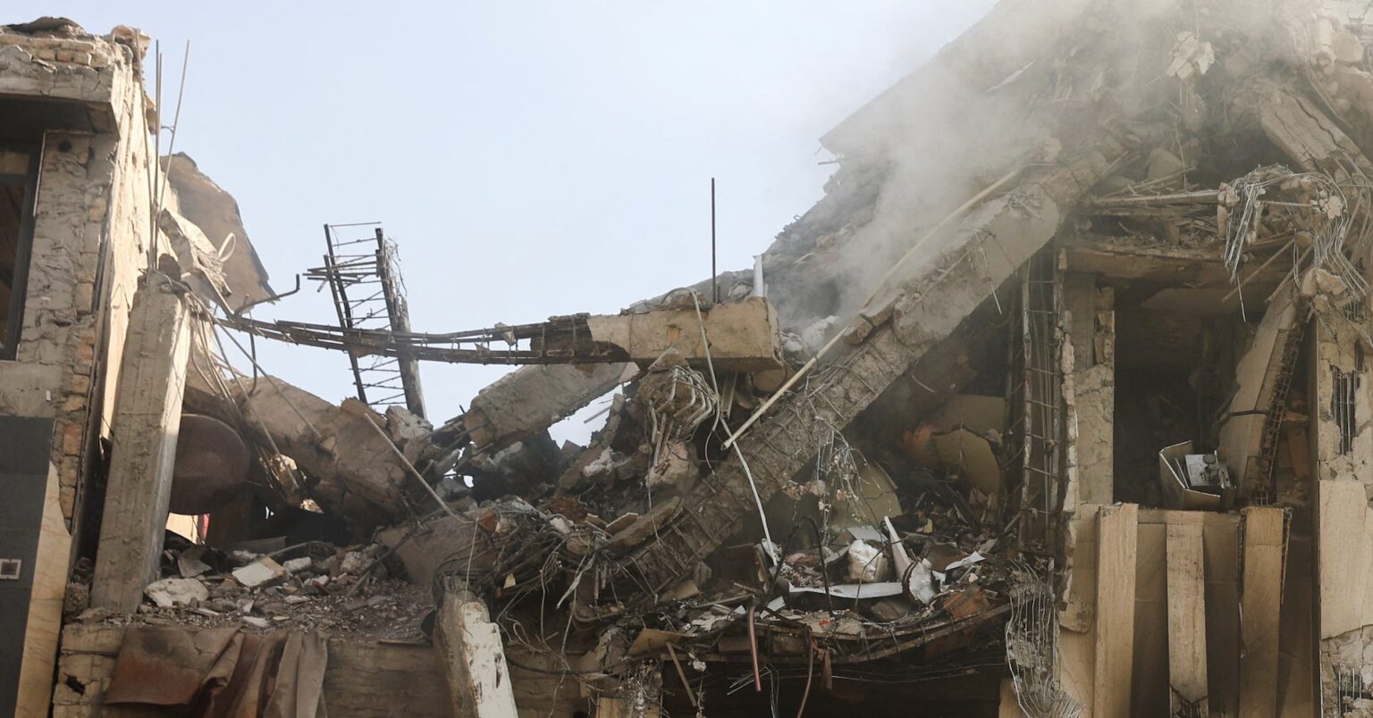 英国、現時点でイスラエル軍事支援せず　イラン報復攻撃巡り＝報道 | ロイター