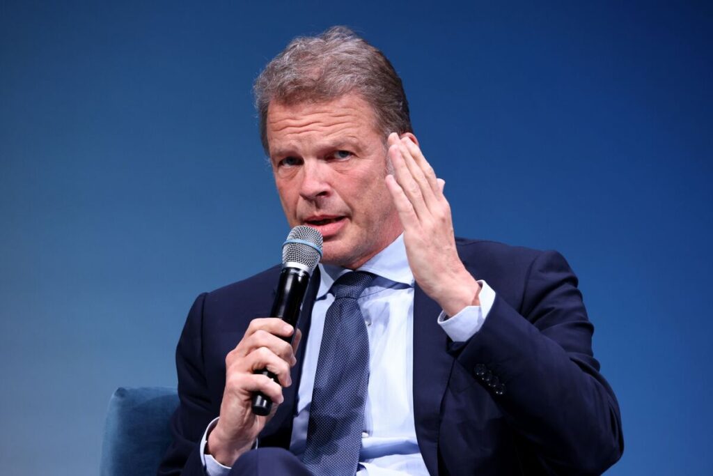 ドイツ銀、債券トレーディング収入は増加へ－４月の苦戦後に回復 - Bloomberg