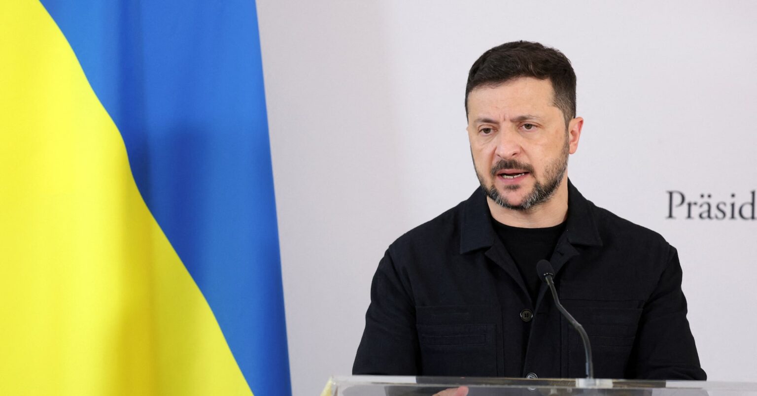 Ｇ７でトランプ氏と武器購入巡り協議の予定＝ゼレンスキー大統領 | ロイター