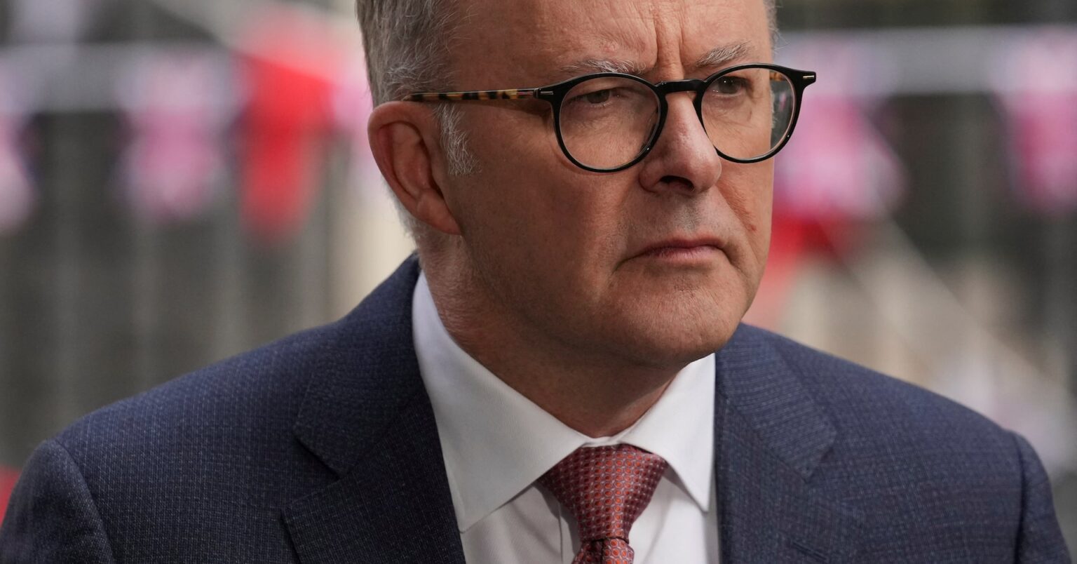 オーストラリア、ＥＵと安全保障・防衛協力巡る交渉開始へ | ロイター