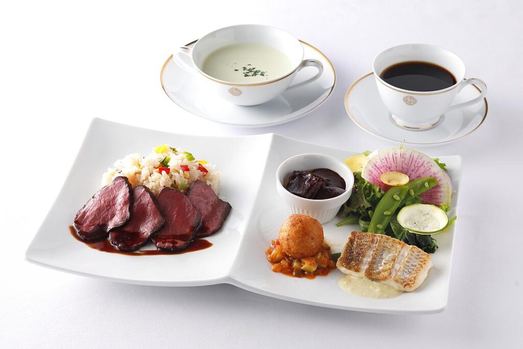 「資生堂パーラー 横浜高島屋店」が40周年 神奈川県産食材のメニューを展開 - ヨコハマ経済新聞