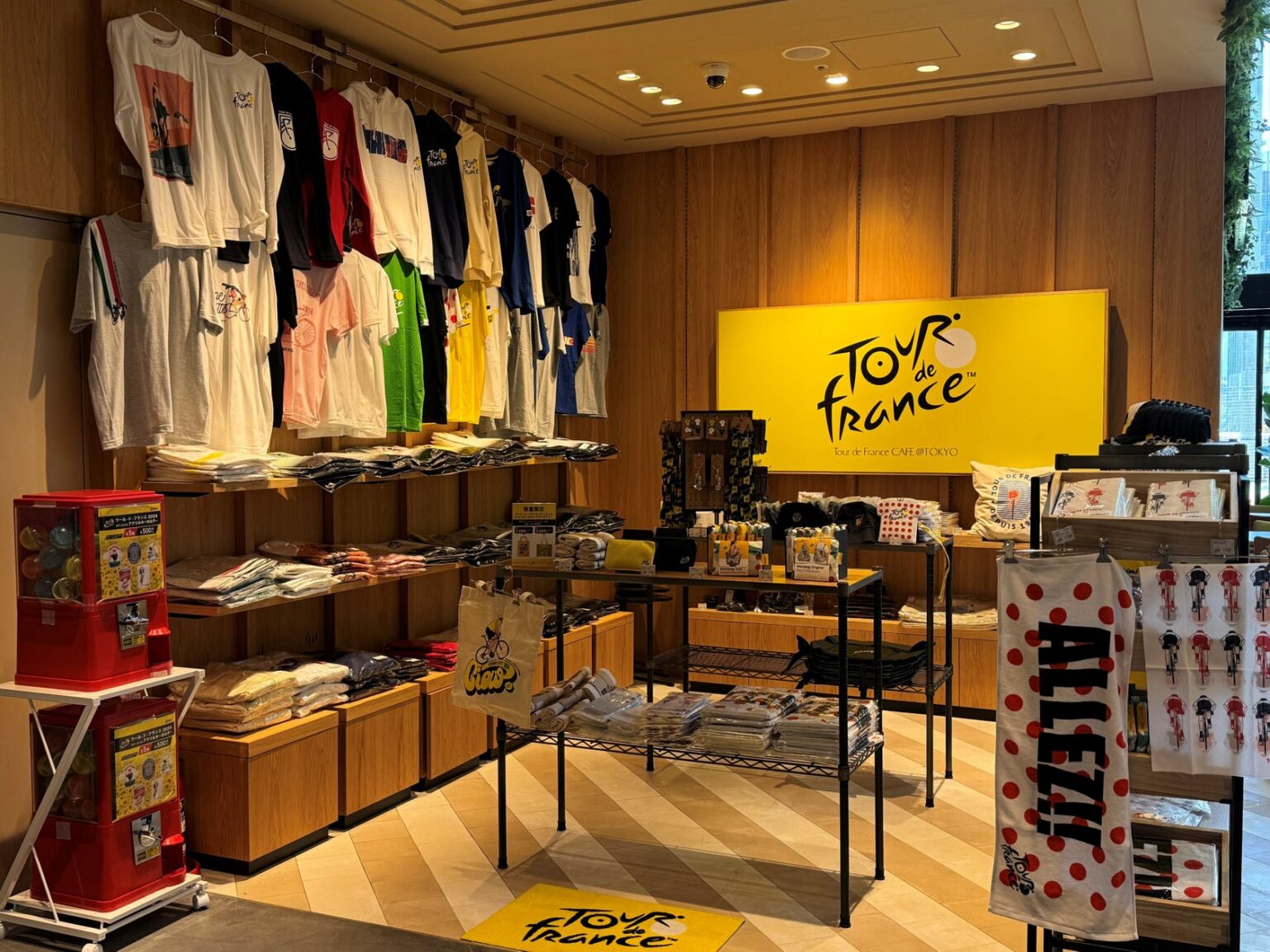 ツール・ド・フランス公認カフェ「Tour de France CAFÉ」東京、大阪、尾道(広島)3都市で期間限定オープン! | 株式会社ジェイ・スポーツのプレスリリース ツール・ド・フランス公認カフェ「Tour de France CAFÉ」東京、大阪、尾道(広島)3都市で期間限定オープン! | 株式会社ジェイ・スポーツのプレスリリース