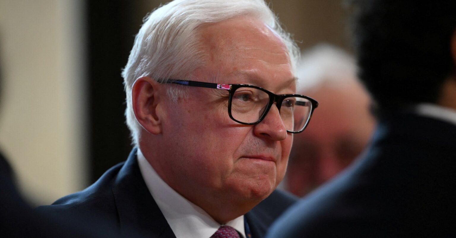 ロシア高官、米国にイラン攻撃の自制を要請　核惨事のリスクも指摘 | ロイター