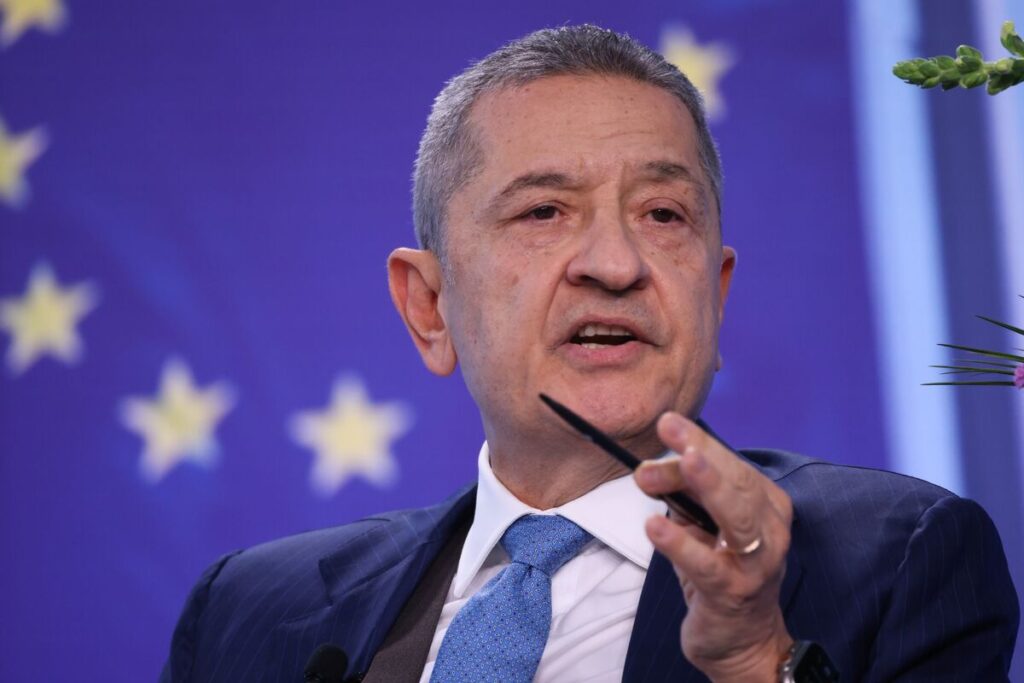 ＥＣＢ、米国関税や中東情勢のリスク評価苦慮－イタリア中銀総裁 - Bloomberg