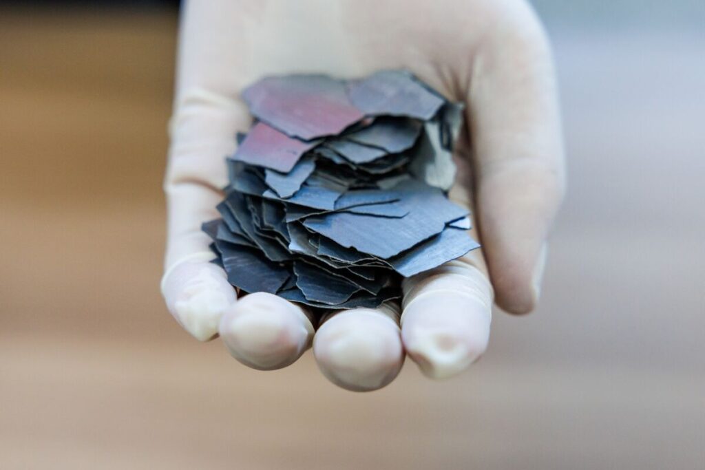 中国レアアース輸出なお停滞、トランプ氏「先行」供給発言と食い違い - Bloomberg