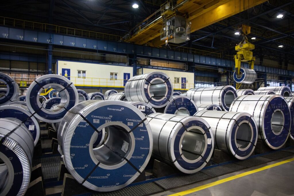 ロシア鉄鋼業界、景気鈍化で生産停止のリスク－セベルスタリＣＥＯ - Bloomberg