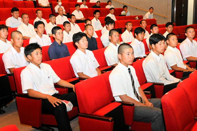 智弁学園は高田商と、天理は連合チームと初戦 高校野球・奈良大会 - バーチャル高校野球