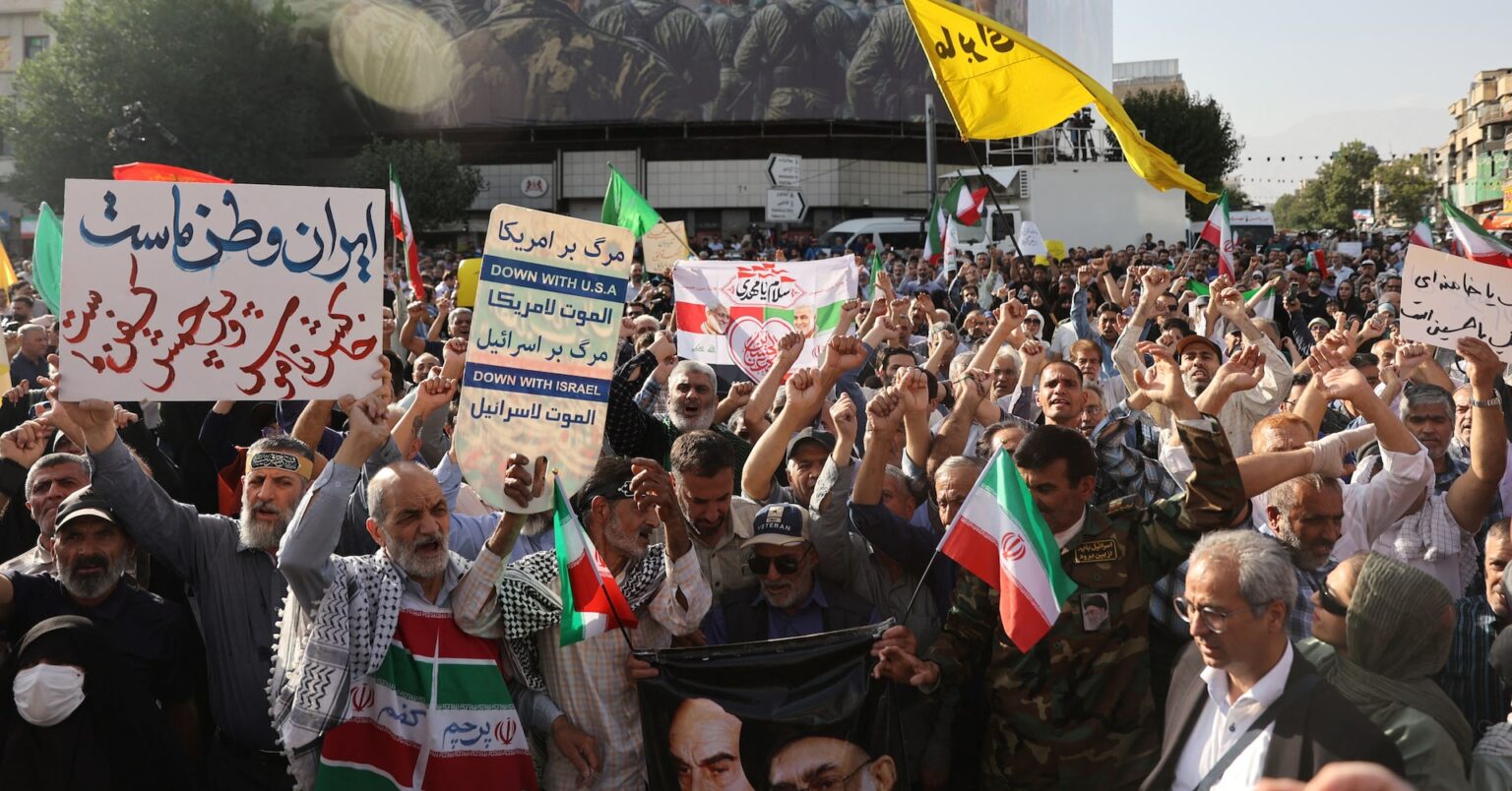 イスラエル、イラン首都に大規模攻撃 政治犯収容刑務所も対象 | ロイター イスラエル、イラン首都に大規模攻撃 政治犯収容刑務所も対象 | ロイター