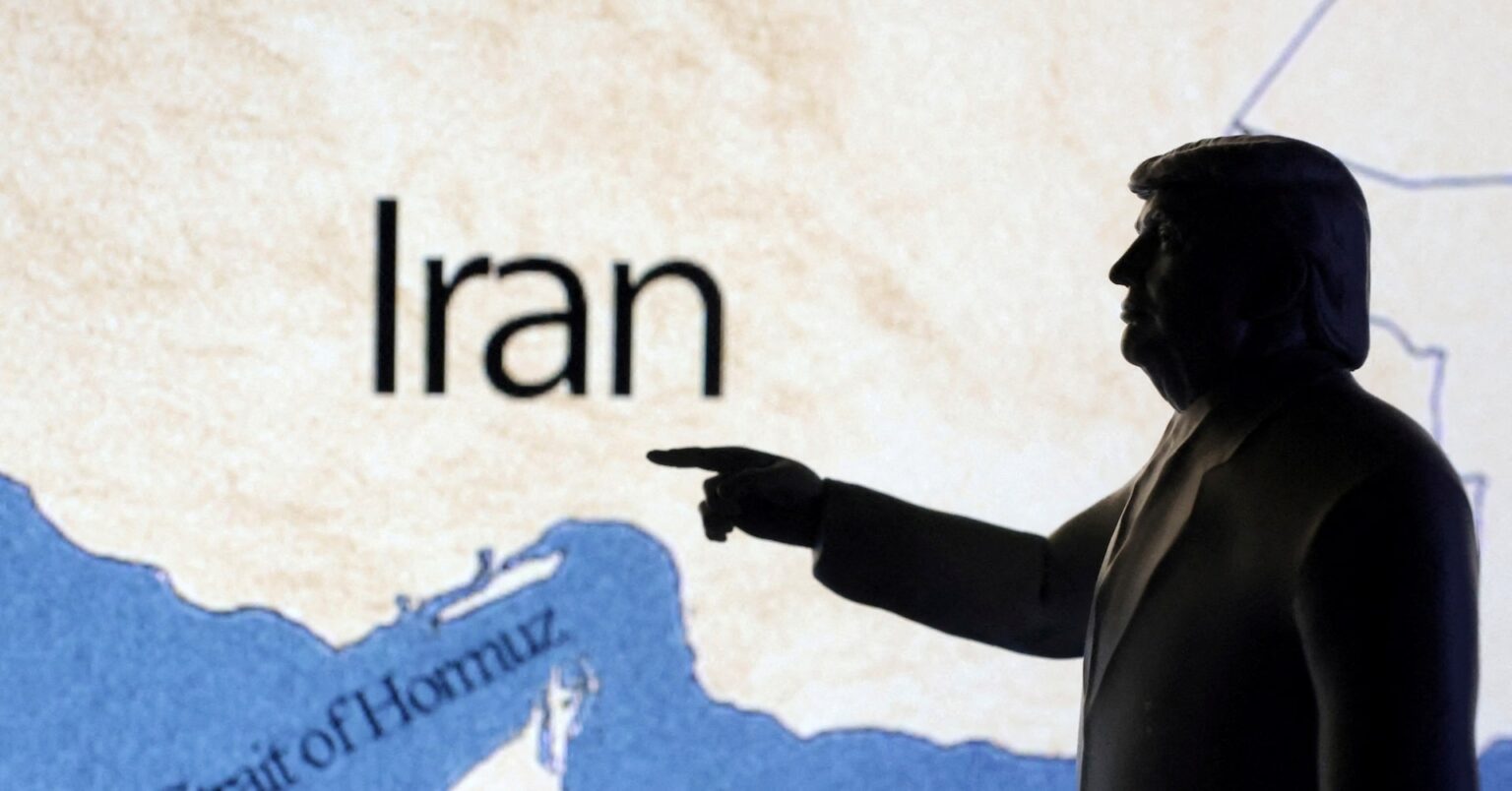 米・イラン対立激化懸念高まる、トランプ氏支持率低下＝ロイター／イプソス調査 | ロイター