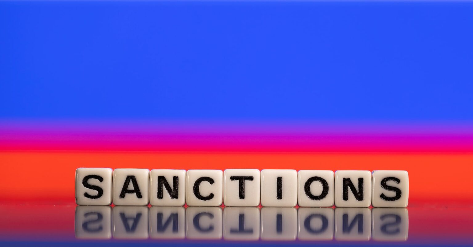 ハンガリーとスロバキア、ＥＵの対ロシア制裁案に反対 | ロイター