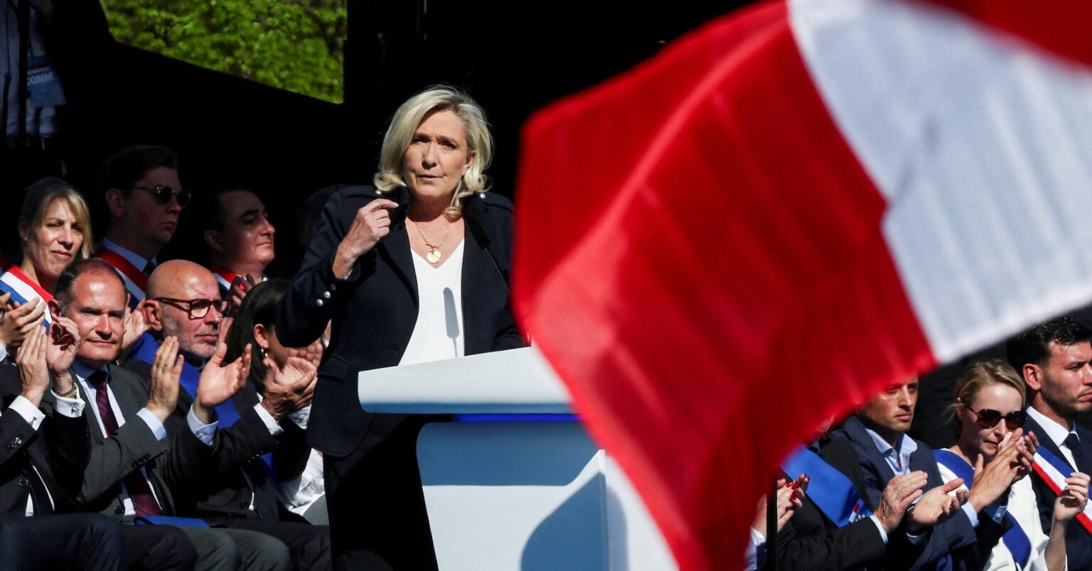 仏極右政党ルペン氏、米国からの支援申し出を拒否＝関係筋 | ロイター