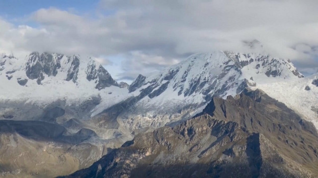 ペルーの最高峰のワスカラン山で日本人2人が遭難