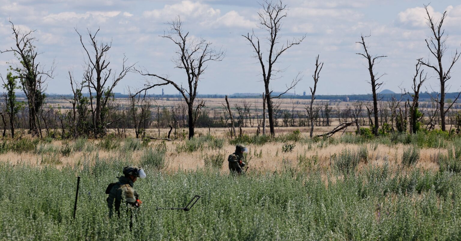 ロシア軍、ウクライナ東部でリチウム鉱床近くの集落を制圧 ロシア当局が表明 | ロイター ロシア軍、ウクライナ東部でリチウム鉱床近くの集落を制圧 ロシア当局が表明 | ロイター