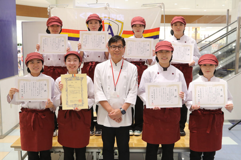 第１５回 山梨県ケーキショー２０２５ | 山梨学院ニュースファイル