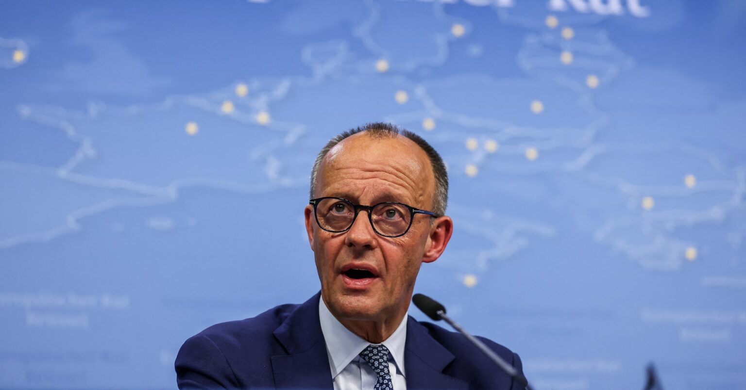 ＥＵ、米と「迅速でシンプルな」貿易協定締結を　期限控え独首相 | ロイター