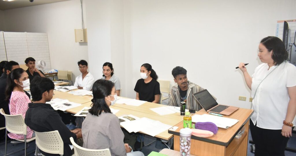 外国人と「沖縄戦」学ぶ　戦争のメリット、国守るためなら…多様な意見　大学院生が取り組み - 琉球新報デジタル