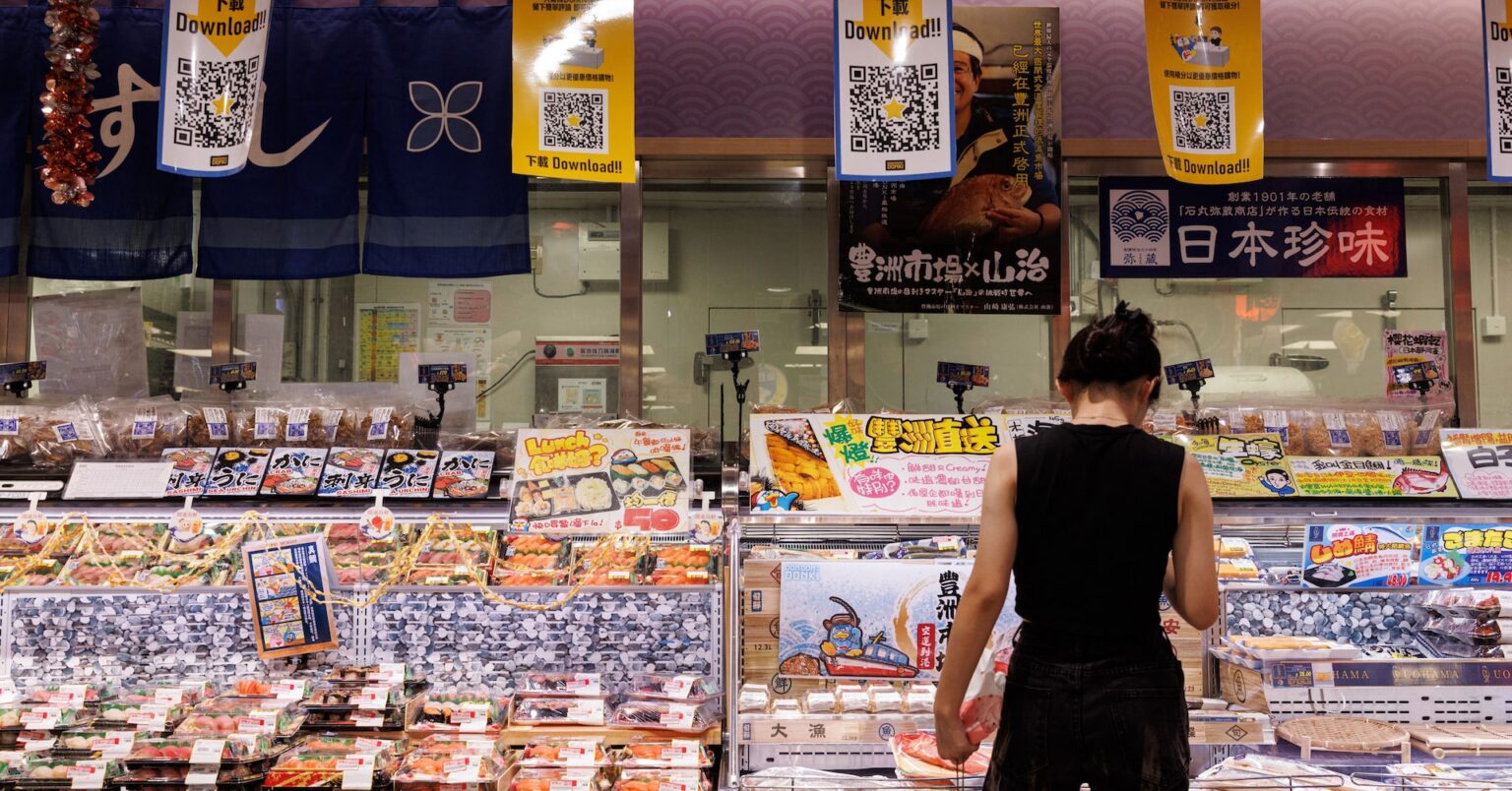 中国、日本からの水産物輸入を即時再開　10都県は除外 | ロイター
