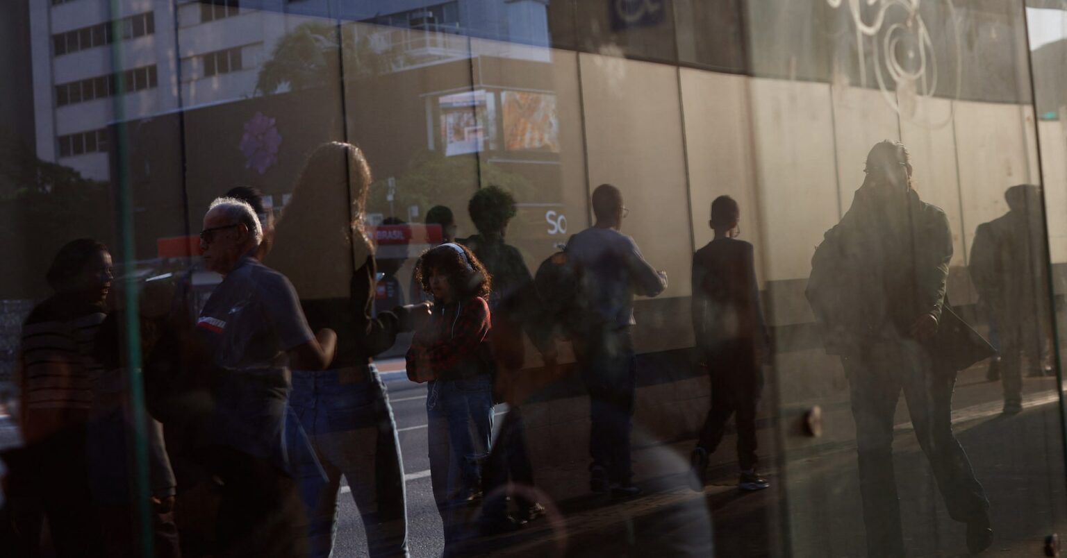 ブラジル3─5月期失業率、6.2％に低下　予想以上に改善 | ロイター