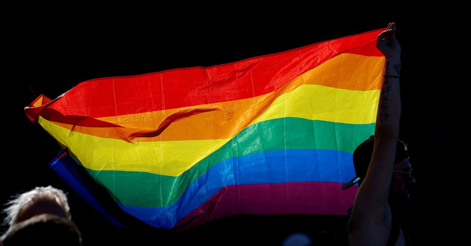 ＬＧＢＴＱパレード「ＥＵが仕組んだ」、ハンガリーのオルバン首相が非難 | ロイター