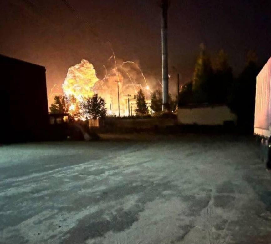 伝えられるところによると、ロシアのブライアンス空港