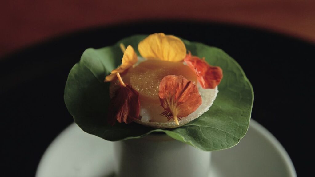 台北フードシーンの今──人気シェフ4人の料理哲学に迫る【2025年台湾トラベルガイド】 | Vogue Japan 台北フードシーンの今──人気シェフ4人の料理哲学に迫る【2025年台湾トラベルガイド】 | Vogue Japan