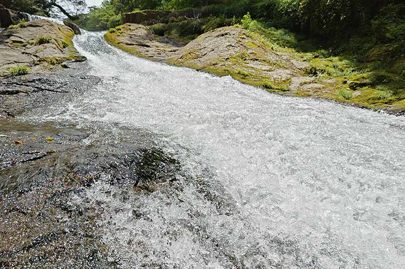 日本名水百選など数々の百選に選ばれた「菊池渓谷」