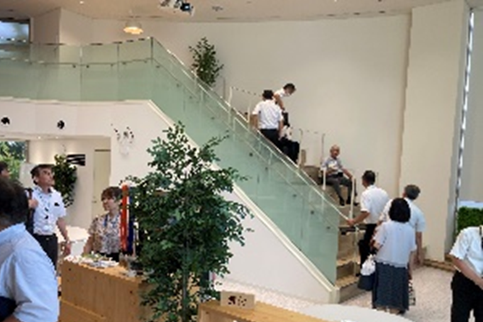 施設見学(OKB 岐阜大学プラザ)