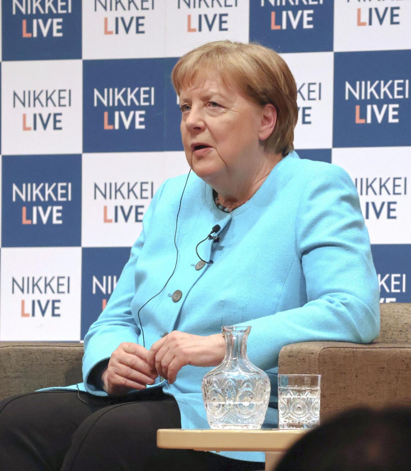 日本の防衛費「不十分」 来日のメルケル元独首相（共同通信） - Yahoo!ニュース