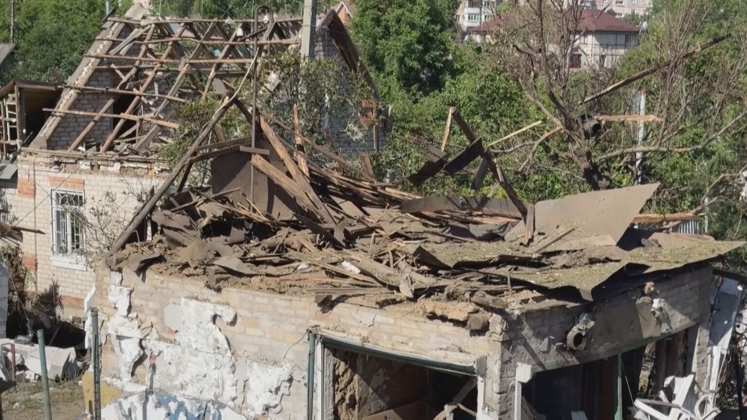 ウクライナで過去最多ドローン・ミサイル攻撃　訓練部隊ではミサイル攻撃で12人死亡（TBS NEWS DIG Powered by JNN）