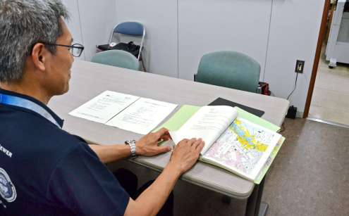 ぎりぎりまでバスを走らせて…最強台風接近にも指示した鹿児島交通社長、SNSで「公共交通事業者としての矜持」を強調 – 南日本新聞 ぎりぎりまでバスを走らせて…最強台風接近にも指示した鹿児島交通社長、SNSで「公共交通事業者としての矜持」を強調 - 南日本新聞