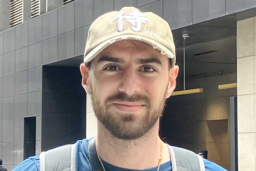 イギリス人のステファノさん【写真：Hint-Pot編集部】