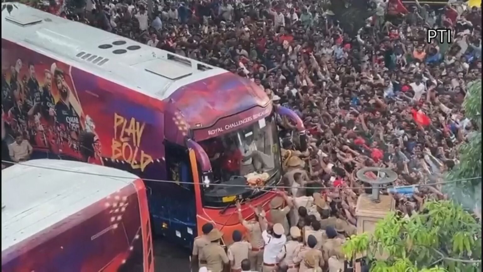 インド クリケット優勝を祝いファン殺到 少なくとも11人死亡（TBS NEWS DIG Powered by JNN）
