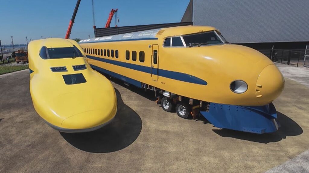 新旧のドクターイエロー“初顔合わせ” 旧・T3編成は石川県の展示施設に引っ越し 新・T4編成は6月14日からリニア・鉄道館で展示へ 名古屋（CBCテレビ） - Yahoo!ニュース