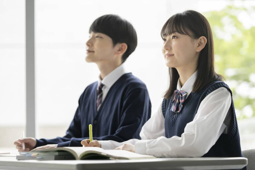 【神奈川在住の男性に聞いた】「ネームバリューが強いと思う神奈川県の公立高校」ランキング！ 2位は「湘南高校」、1位は？（ねとらぼ） - Yahoo!ニュース - Yahoo!ニュース