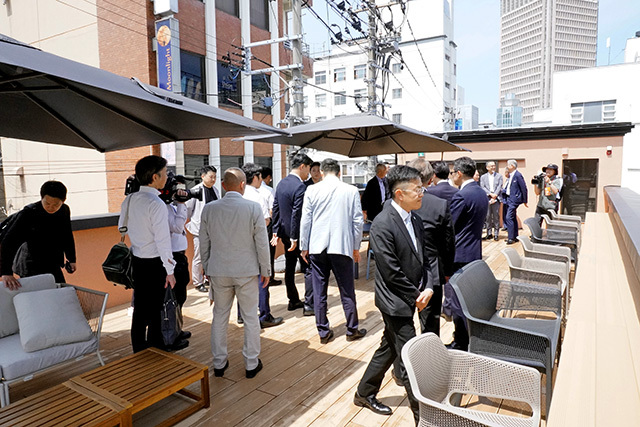 ＪＲ山形駅前、にぎわい創出へ 飲食施設「カスミテラス」完成（山形新聞） - Yahoo!ニュース