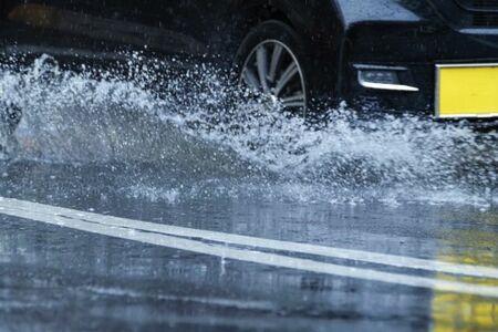 【道路冠水情報】嬉野市、武雄市の道路で通行止め 佐賀県内で大雨、落雷や竜巻など発生の恐れも（佐賀新聞） - Yahoo!ニュース - Yahoo!ニュース