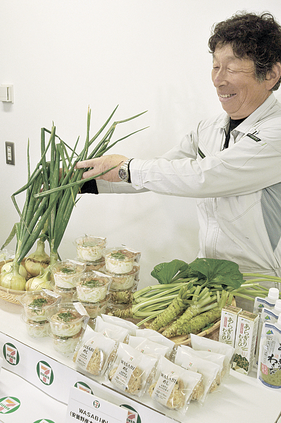 長野県安曇野産の食材で新商品 セブン―イレブン17日発売 長野・山梨全659店で（市民タイムスWEB） - Yahoo!ニュース - Yahoo!ニュース