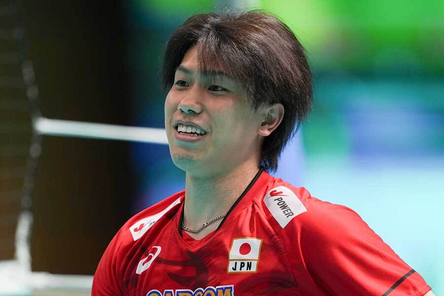 男子バレー日本、最年長30歳の捨て身プレーに衝撃「決められてたら危なかった」 中国戦で際立った献身（THE ANSWER） - Yahoo!ニュース - Yahoo!ニュース