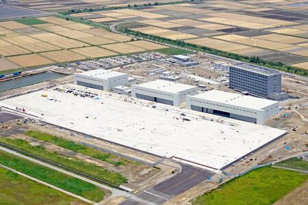 佐賀駐屯地工事で作業員1人重傷事故 800キロの発電機が転倒、骨盤を骨折 九州防衛局・公表しなかったことについて「工事敷地外に影響が出ていないため」と説明（佐賀新聞） - Yahoo!ニュース - Yahoo!ニュース