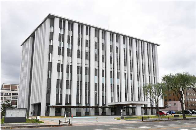 にかほの傷害致死事件、３３歳男に懲役３年６カ月 秋田地裁判決 - 秋田魁新報電子版
