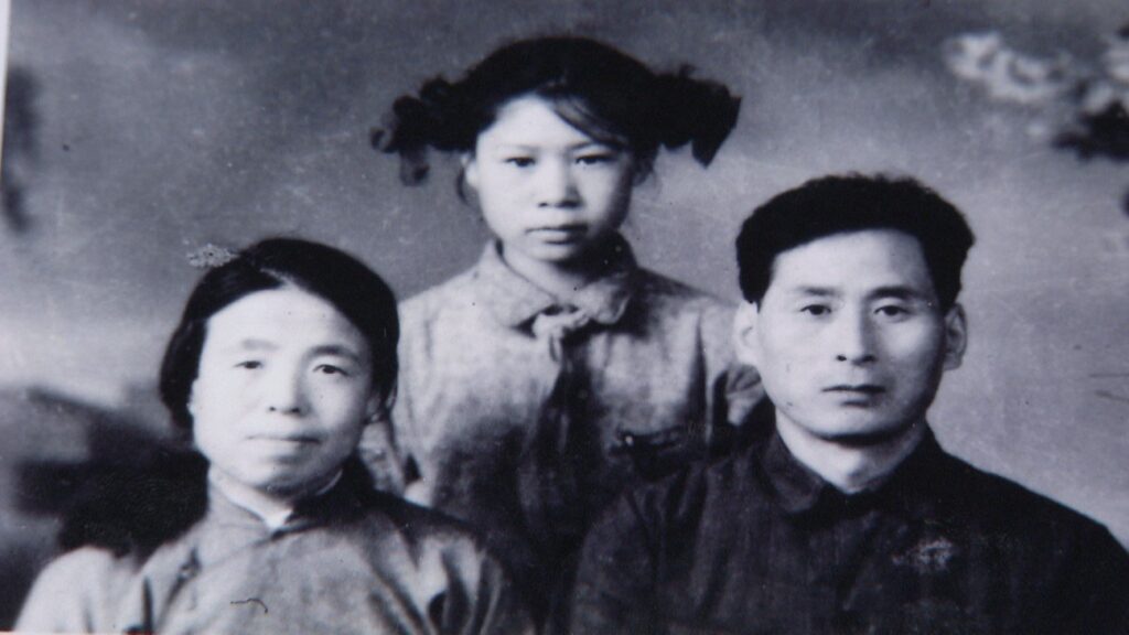 【解説】「私は戦争に翻弄されました」中国残留日本人の女性が80年経った今感じること「中国政府に感謝しています。戦争をしないで欲しい」【後編】（FNNプライムオンライン） - Yahoo!ニュース - Yahoo!ニュース